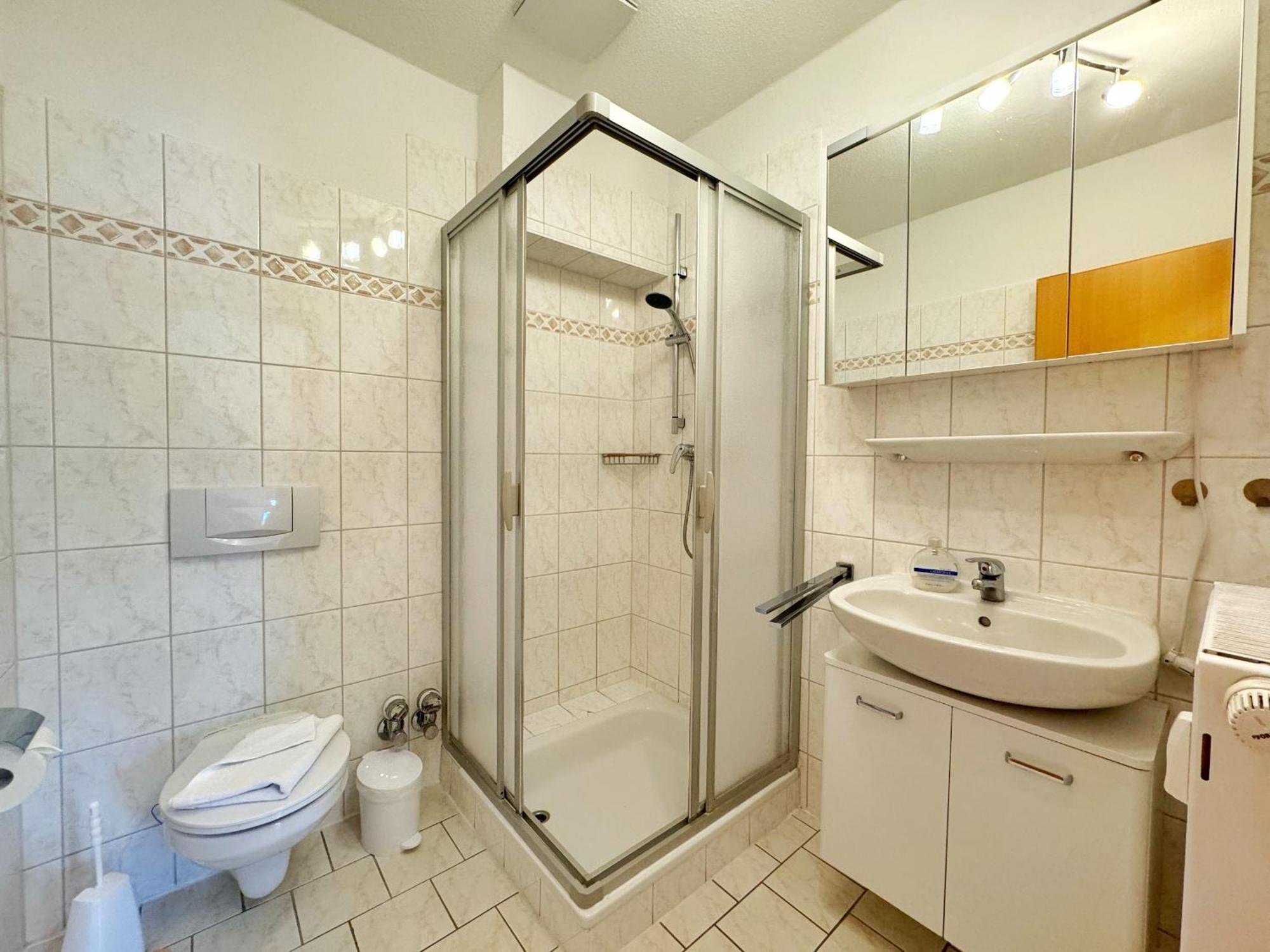 Villa Seeblick - Ferienwohnung 407 Sassnitz Luaran gambar